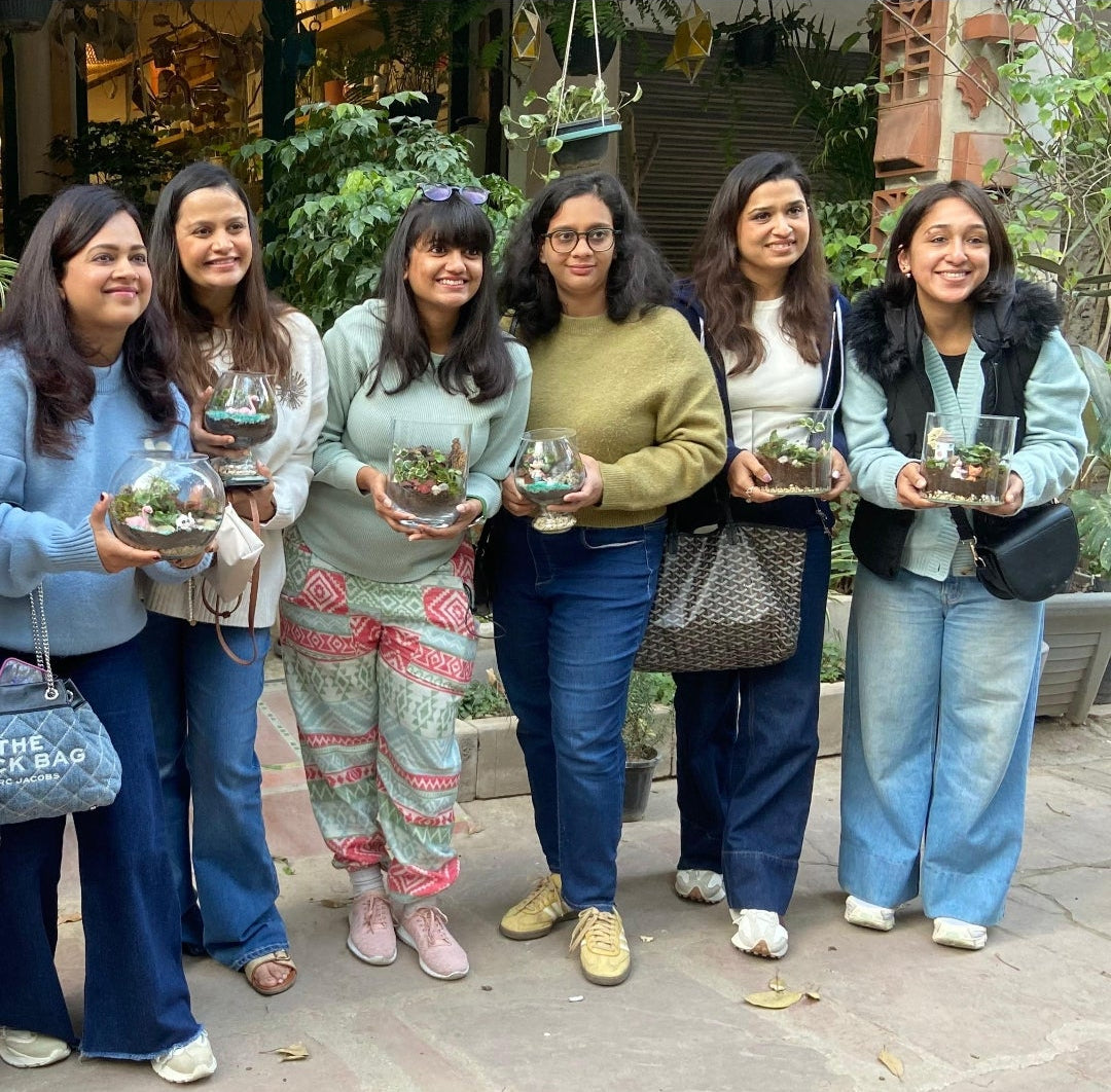Sunday Guided Terrarium Workshop (Booking Fee)