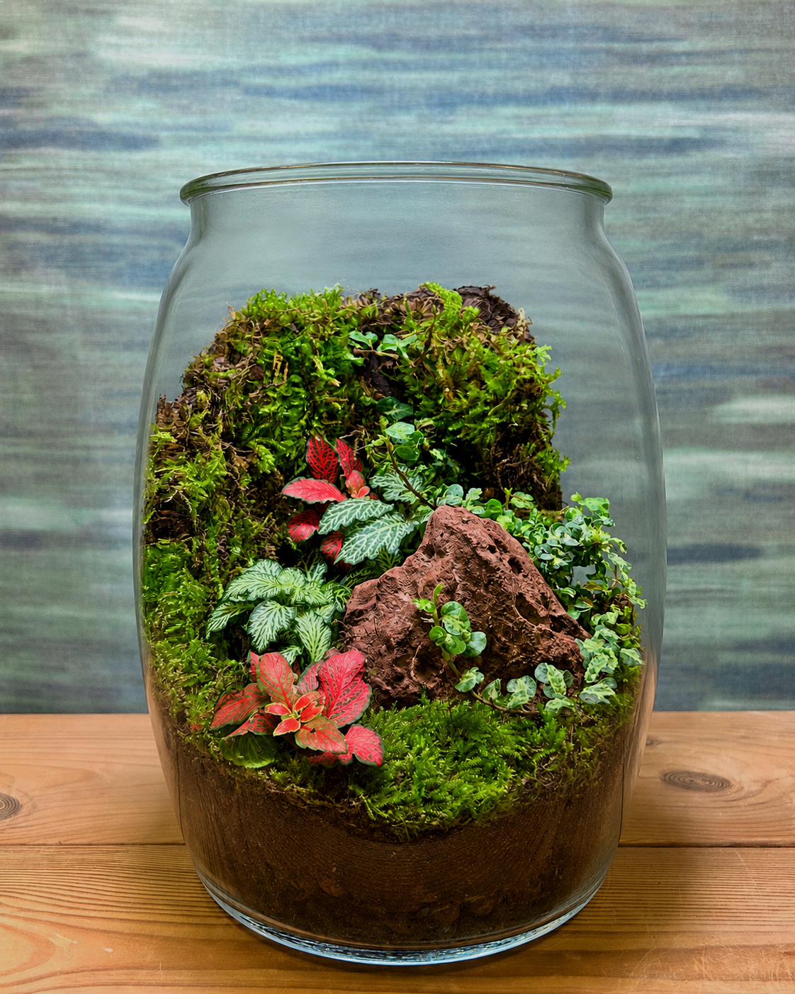 Hidden Forest Terrarium with bright fittonia and soft green moss from Planterie cafe in south Delhi, a compact table top plant arrangement and terrarium in Delhi for minimal plant arrangements for modern homes and plant styling ideas for small Delhi apartments